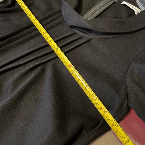 Calvin Klein Black Dress. Size 6P. - Picture 11 of 11